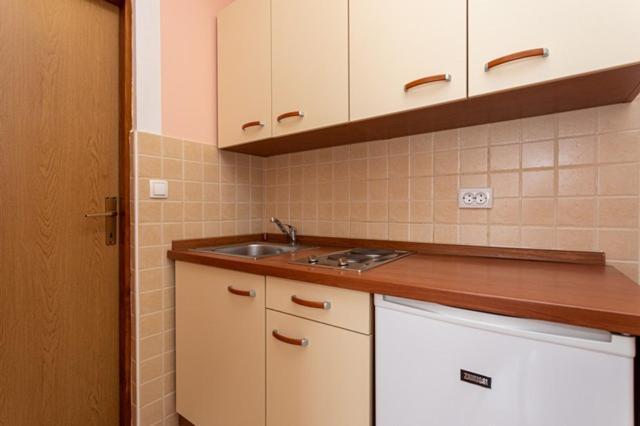 Apartments Marinko Baška Exterior foto