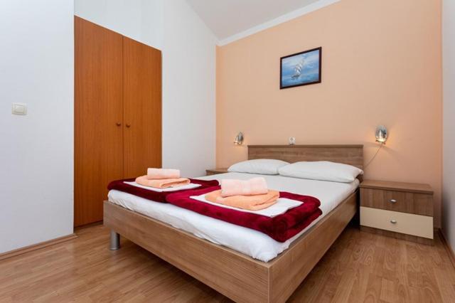 Apartments Marinko Baška Exterior foto